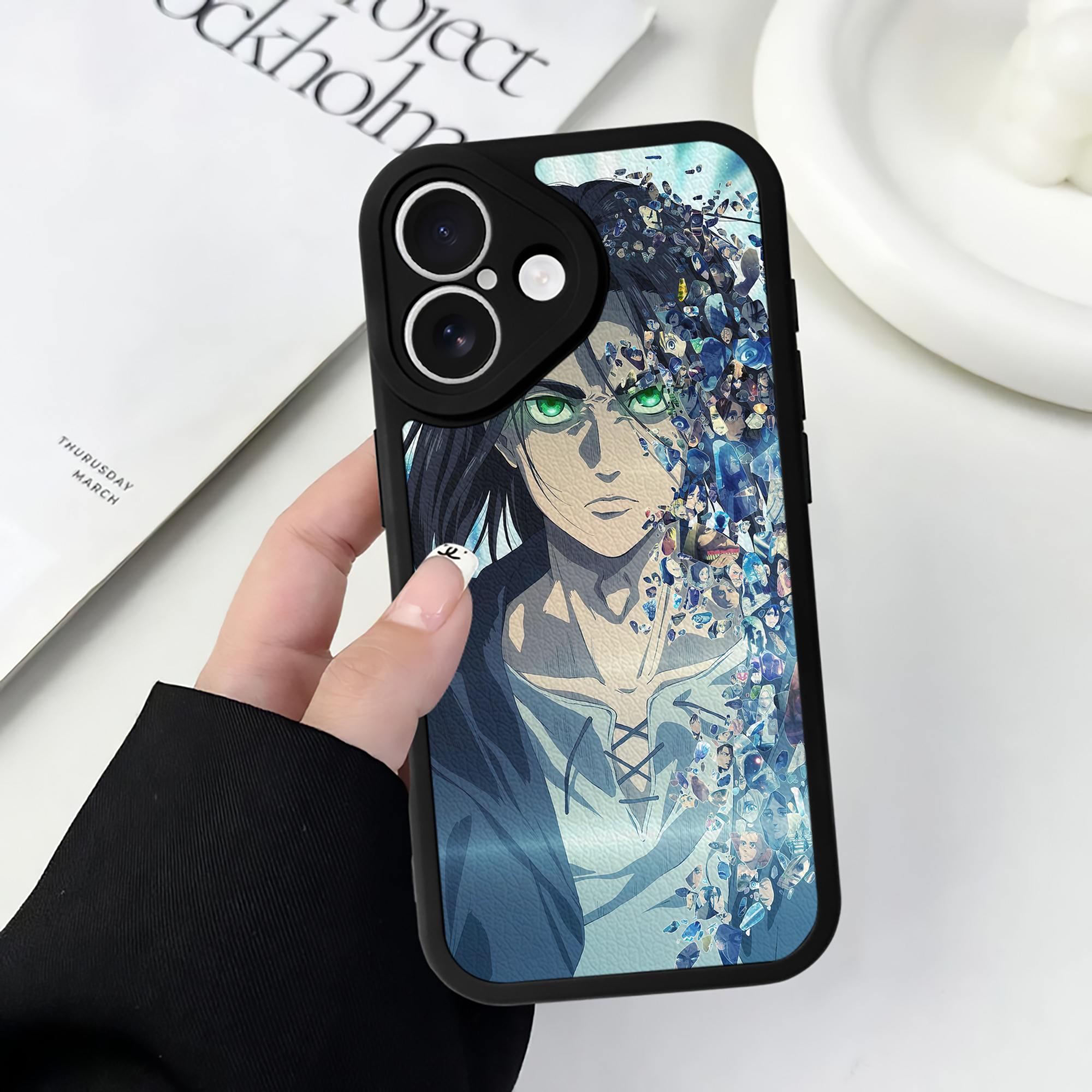 （画像用） 進撃の巨人 Attack on Titan 【iPhone 16シリーズ対応】シリコンスマホケース（レザー調） 材質：シリコン